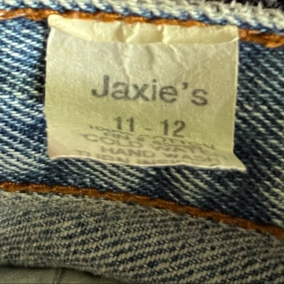 High Waisted Jean Short - Picture 9 of 10